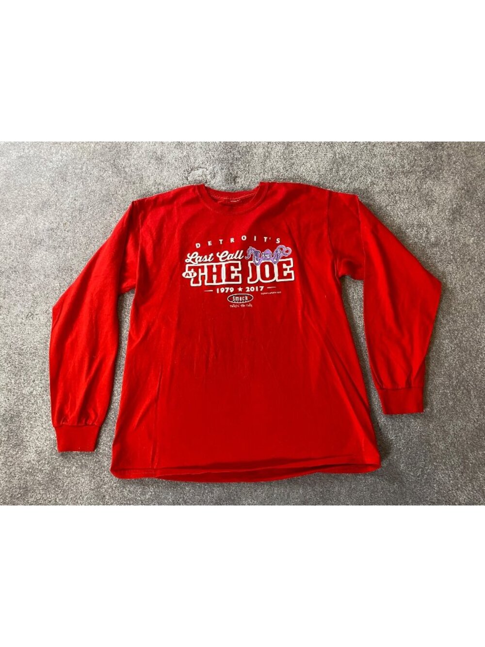 Detroits Last Call At The Joe 1979-2017 Red Long Sleeve Shirt Medium